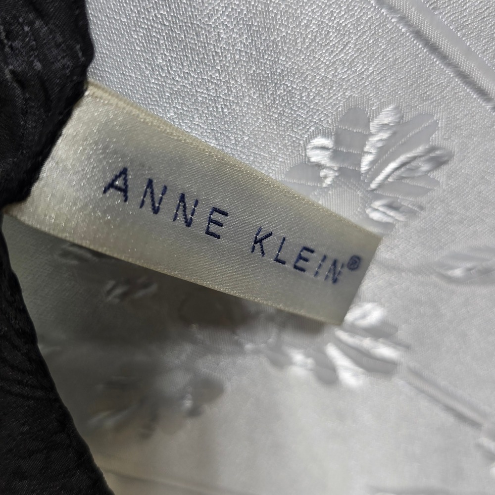 Anne Klein 100% Silk Scarf Leopard Floral Gold Green Black Square 34 Inch - Picture 3 of 8